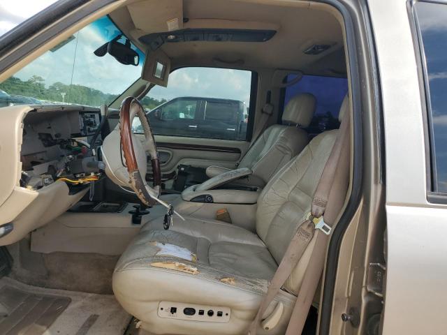 Photo 7 from auction – 2000 CADILLAC ESCALADE with VIN 1GYEK13R2YR106192