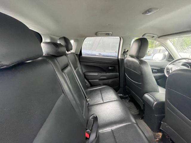 Photo 6 from auction – 2011 MITSUBISHI OUTLANDER with VIN JA4AR4AU3BZ023929