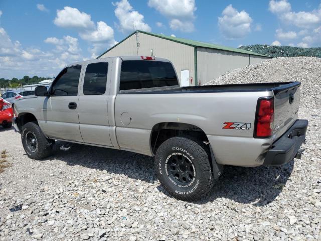 Photo 2 from auction – 2004 CHEVROLET SILVERADO with VIN 1GCEK19TX4E211184