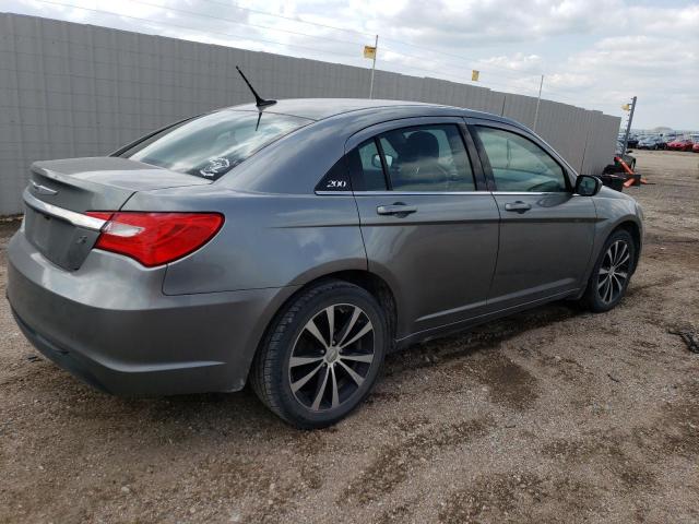 Photo 3 from auction – 2013 CHRYSLER 200 TOURIN with VIN 1C3CCBBB8DN546802