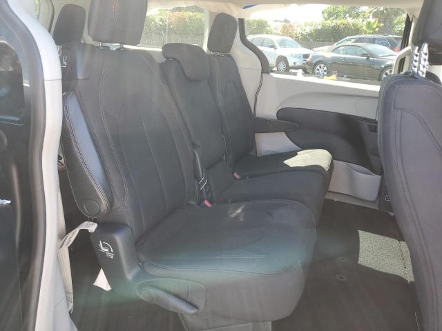 Photo 11 from auction – 2017 CHRYSLER PACIFICA L with VIN 2C4RC1CG8HR838162
