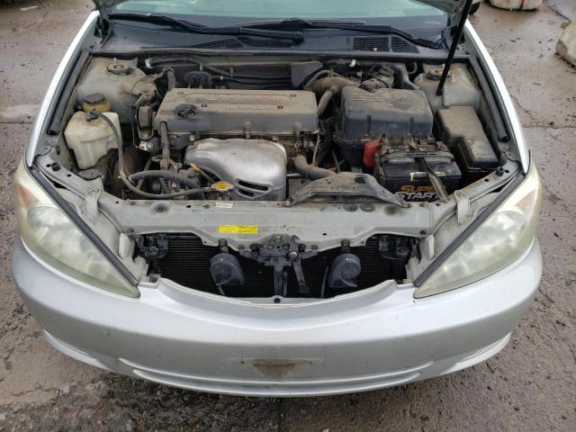 Photo 11 from auction – 2004 TOYOTA CAMRY LE with VIN 4T1BE32K44U814995