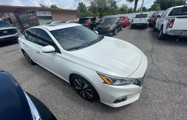 NISSAN ALTIMA SV 2019 with VIN 1N4BL4DV0KC217987 - Photo from auction