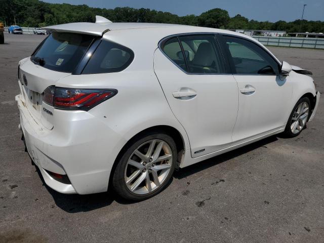 Photo 3 from auction – 2017 LEXUS CT 200 with VIN JTHKD5BH2H2302045