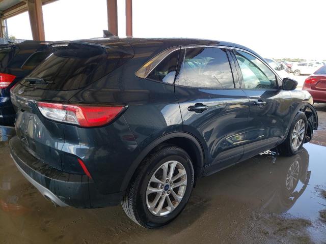 Photo 3 from auction – 2022 FORD ESCAPE SE with VIN 1FMCU0G65NUB47339