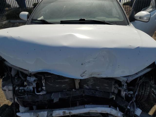Photo 12 from auction – 2011 TOYOTA SCION TC with VIN JTKJF5C71B3018512