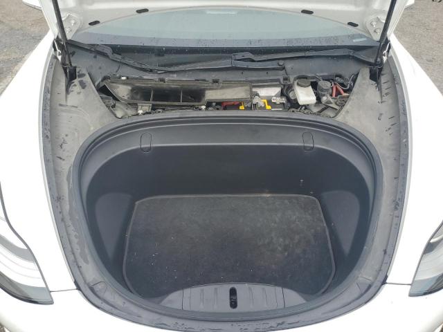 Photo 11 from auction – 2017 TESLA MODEL 3 with VIN 5YJ3E1EA0HF002107