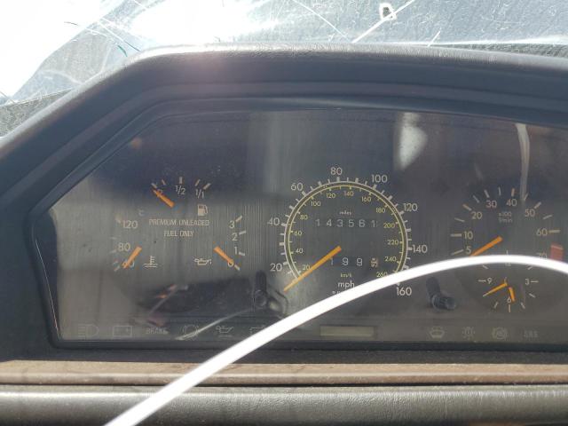 Photo 9 from auction – 1995 MERCEDES-BENZ E 320 BASE with VIN WDBEA32E4SC247163