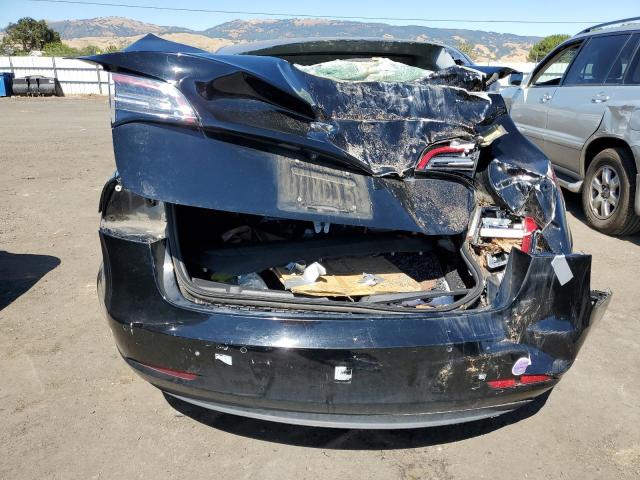 Photo 6 from auction – 2018 TESLA MODEL 3 with VIN 5YJ3E1EA9JF156451