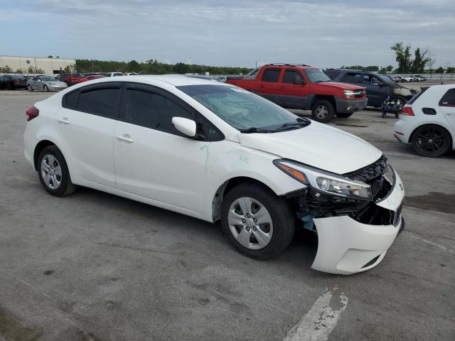 Photo 4 from auction – 2018 KIA FORTE LX with VIN 3KPFK4A77JE269094