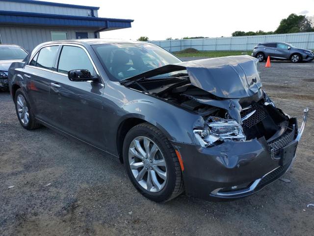 Photo 4 from auction – 2018 CHRYSLER 300 LIMITE with VIN 2C3CCAKG5JH160395