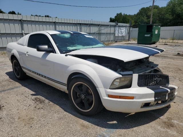 Photo 4 from auction – 2008 FORD MUSTANG with VIN 1ZVHT80N385125817