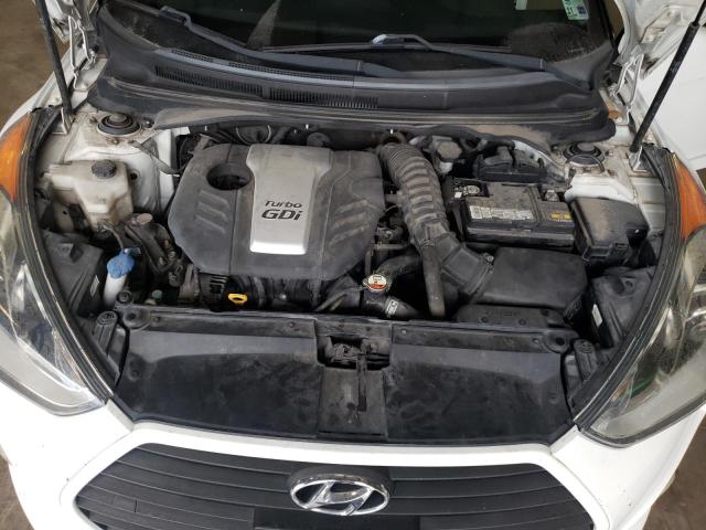 Photo 11 from auction – 2015 HYUNDAI VELOSTER T with VIN KMHTC6AE3FU240836