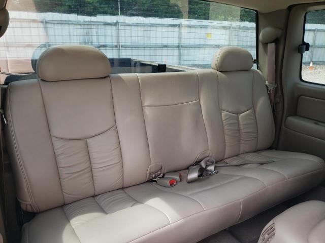 Photo 10 from auction – 2004 CHEVROLET SILVERADO with VIN 2GCEC19T441142183