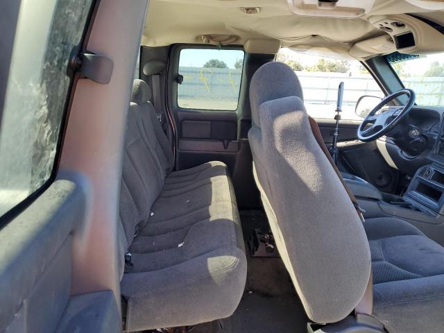 Photo 10 from auction – 2005 CHEVROLET SILVERADO with VIN 2GCEC19T851252915