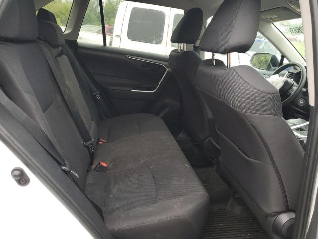 Photo 11 from auction – 2019 TOYOTA RAV4 LE with VIN 2T3F1RFV2KW076560