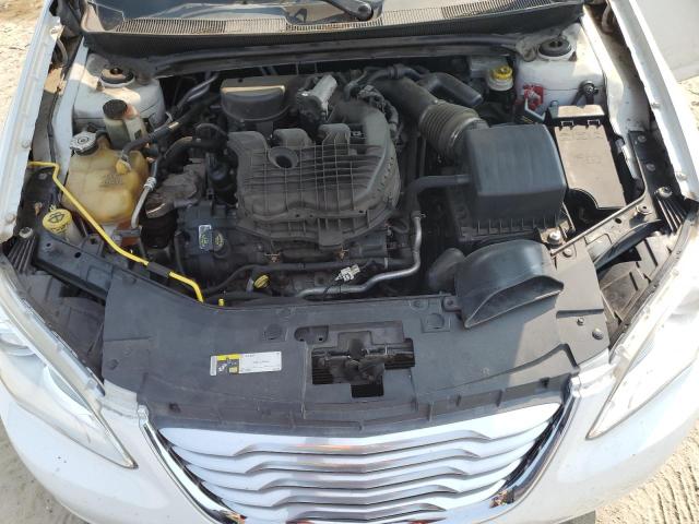 Photo 11 from auction – 2014 CHRYSLER 200 TOURIN with VIN 1C3CCBBG8EN113865