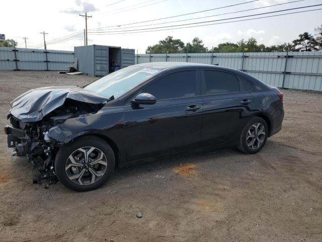 KIA FORTE FE 2021 with VIN 3KPF24ADXME288779 - Photo from auction