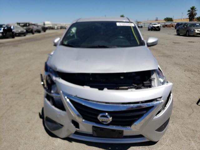 Photo 5 from auction – 2019 NISSAN VERSA S with VIN 3N1CN7AP6KL828274
