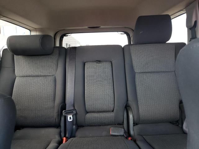 Photo 10 from auction – 2010 JEEP COMMANDER with VIN 1J4RG4GK9AC130435
