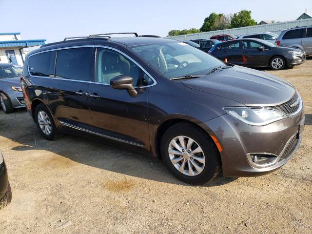 Photo 4 from auction – 2017 CHRYSLER PACIFICA T with VIN 2C4RC1BG7HR670032