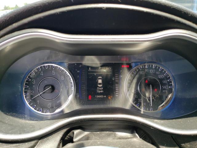 Photo 9 from auction – 2015 CHRYSLER 200 LIMITE with VIN 1C3CCCAB9FN687095
