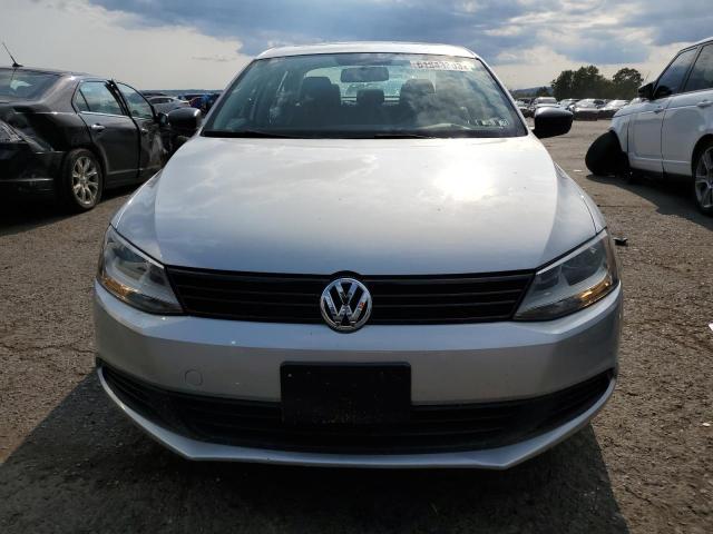 Photo 5 from auction – 2013 VOLKSWAGEN JETTA BASE with VIN 3VW2K7AJ8DM293696