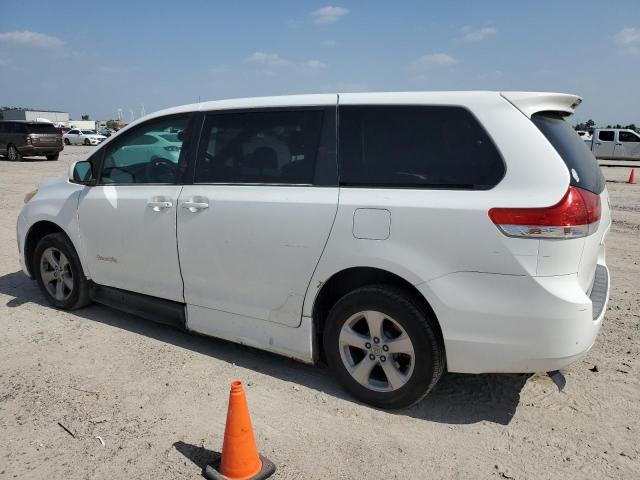 Photo 2 from auction – 2011 TOYOTA SIENNA LE with VIN 5TDKK3DC0BS007670