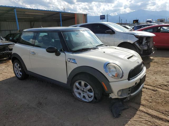 Photo 4 from auction – 2010 MINI COOPER S with VIN WMWMF7C51ATZ74177