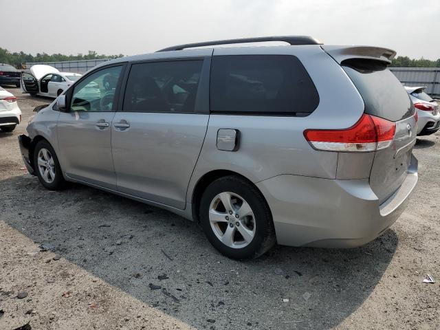 Photo 2 from auction – 2011 TOYOTA SIENNA LE with VIN 5TDKK3DC0BS103802