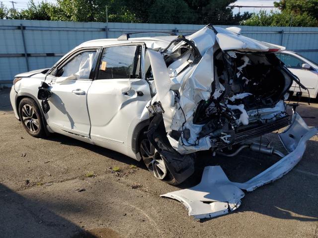 Photo 2 from auction – 2022 TOYOTA HIGHLANDER with VIN 5TDGZRBH7NS255910