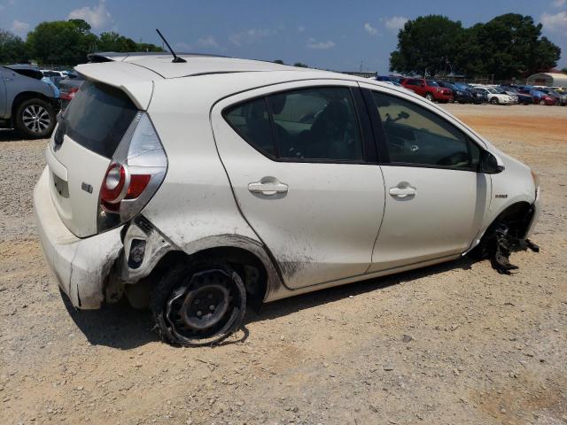 Photo 3 from auction – 2013 TOYOTA PRIUS C with VIN JTDKDTB37D1050805
