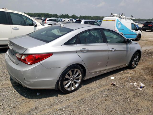 Photo 3 from auction – 2011 HYUNDAI SONATA SE with VIN 5NPEC4AC7BH180130