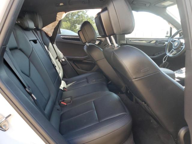 Photo 10 from auction – 2018 PORSCHE MACAN with VIN WP1AA2A54JLB23595
