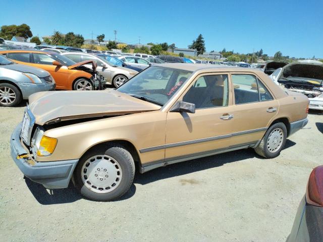 MERCEDES-BENZ 300 E 1988 with VIN WDBEA30D4JA815240 - Photo from auction
