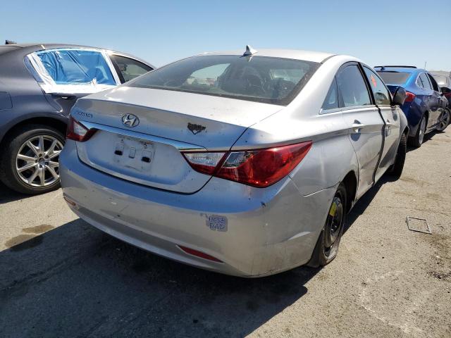 Photo 3 from auction – 2011 HYUNDAI SONATA GLS with VIN 5NPEB4AC4BH166270