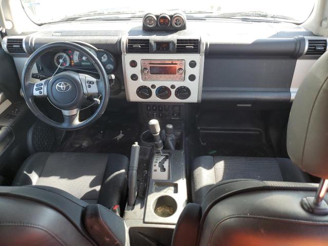Photo 8 from auction – 2012 TOYOTA FJ CRUISER with VIN JTEBU4BF3CK133121