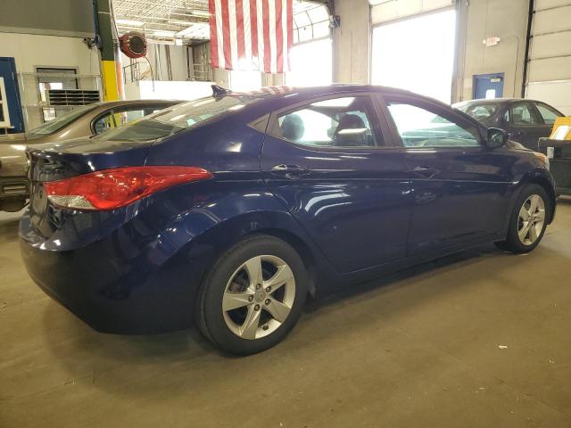 Photo 3 from auction – 2012 HYUNDAI ELANTRA GL with VIN 5NPDH4AE5CH112120