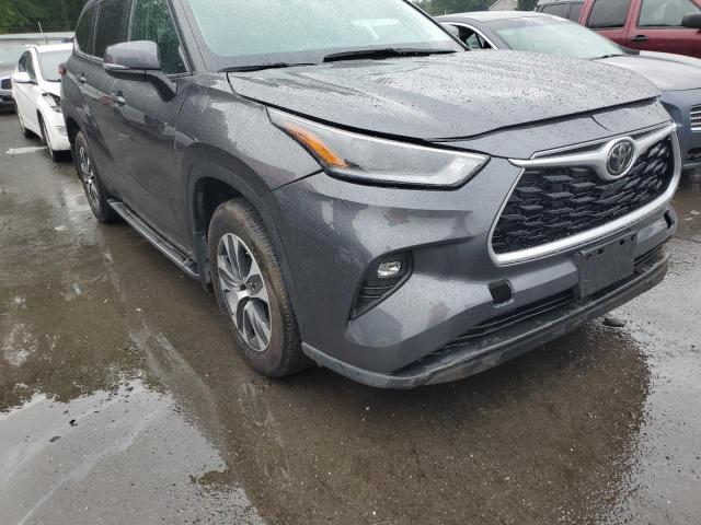 Photo 4 from auction – 2021 TOYOTA HIGHLANDER with VIN 5TDGZRBH7MS558393