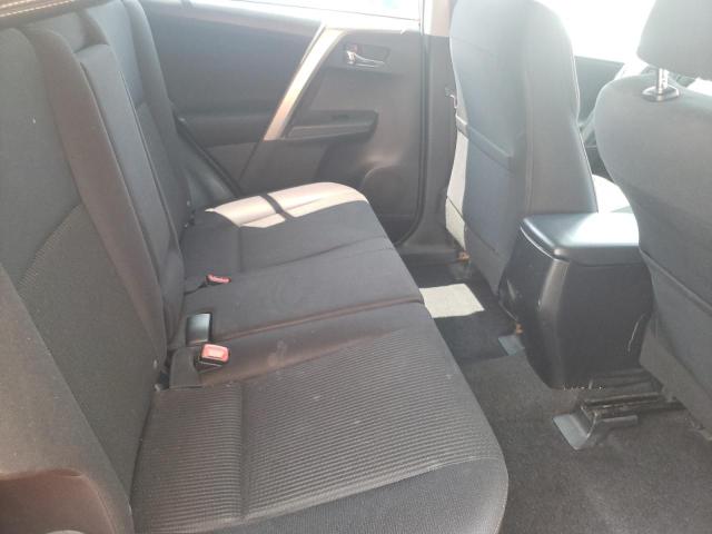 Photo 10 from auction – 2015 TOYOTA RAV4 XLE with VIN JTMRFREV7FD110897
