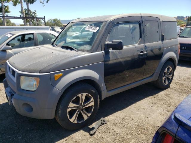 HONDA ELEMENT 2004 with VIN 5J6YH28634L015140 - Photo from auction