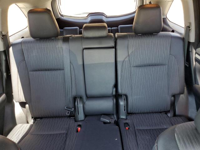 Photo 10 from auction – 2018 TOYOTA HIGHLANDER with VIN 5TDZZRFH9JS283236