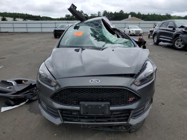 Фото 5 с аукциона – 2017 FORD FOCUS ST с VIN 1FADP3L92HL240353
