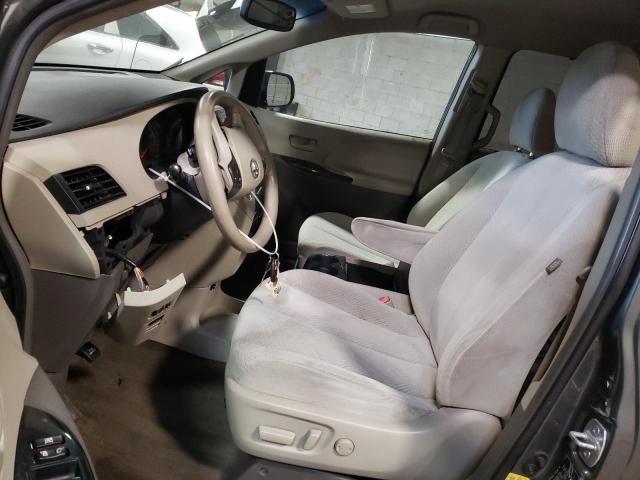 Photo 7 from auction – 2012 TOYOTA SIENNA LE with VIN 5TDJK3DCXCS038812