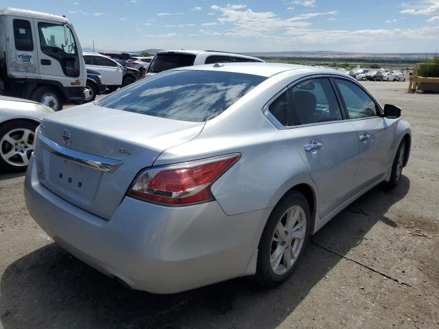Photo 3 from auction – 2015 NISSAN ALTIMA 2.5 with VIN 1N4AL3AP0FN407312