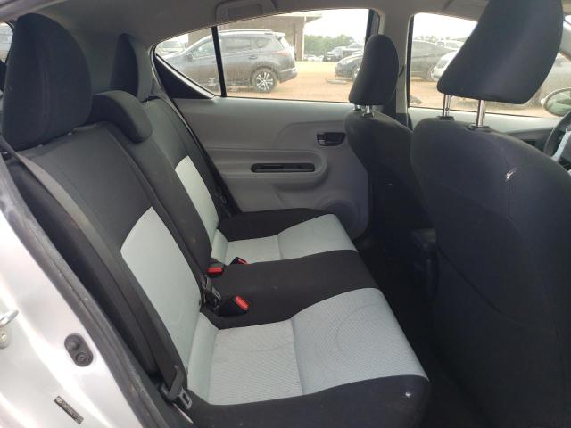 Photo 10 from auction – 2012 TOYOTA PRIUS C with VIN JTDKDTB36C1011878