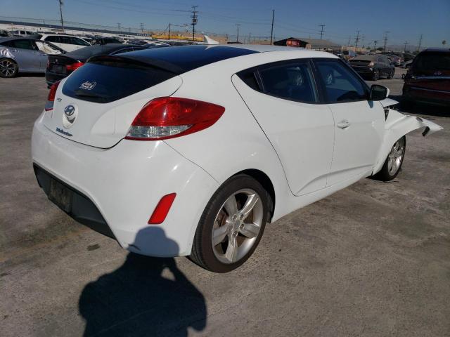 Photo 3 from auction – 2014 HYUNDAI VELOSTER with VIN KMHTC6AD6EU215189