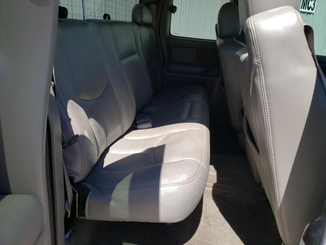 Photo 10 from auction – 2004 CHEVROLET SILVERADO with VIN 2GCEK19T241125059