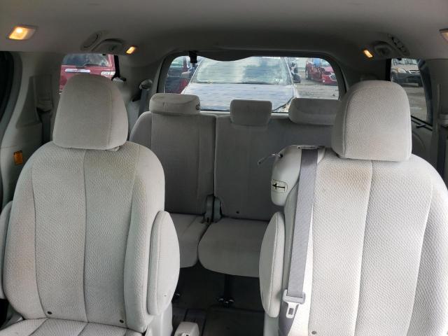 Photo 10 from auction – 2011 TOYOTA SIENNA LE with VIN 5TDKK3DC5BS174591