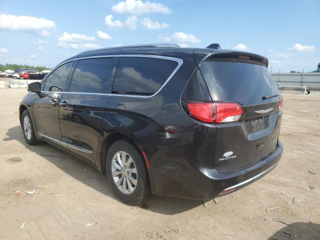 Photo 2 from auction – 2018 CHRYSLER PACIFICA T with VIN 2C4RC1EG3JR107822